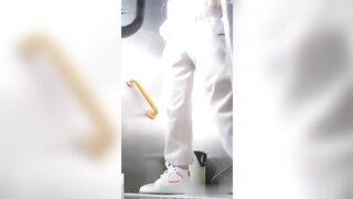 师范大学靓丽大学生厕所偷拍